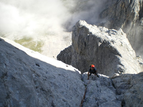 Naranjo de Bulnes. Murciana 78 + Cepeda + Pidal-Cainejo