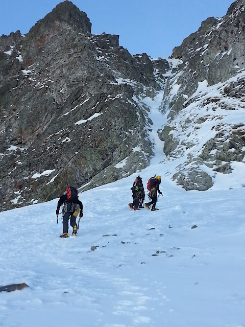 Norte del Anayet. Alpinismo y Amistad