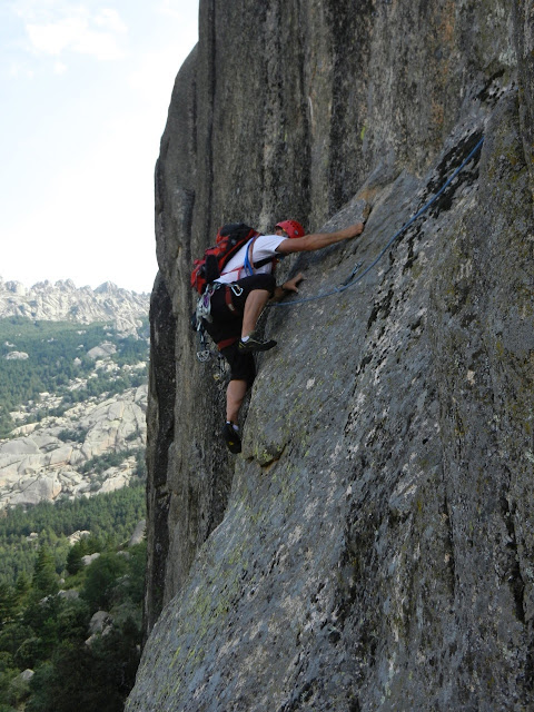 Oeste del Pájaro, Pedriza. 20 años escalando juntos