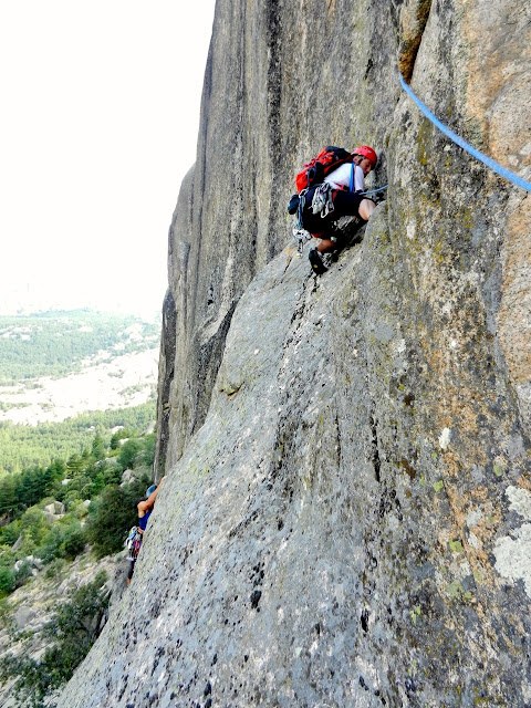 Oeste del Pájaro, Pedriza. 20 años escalando juntos