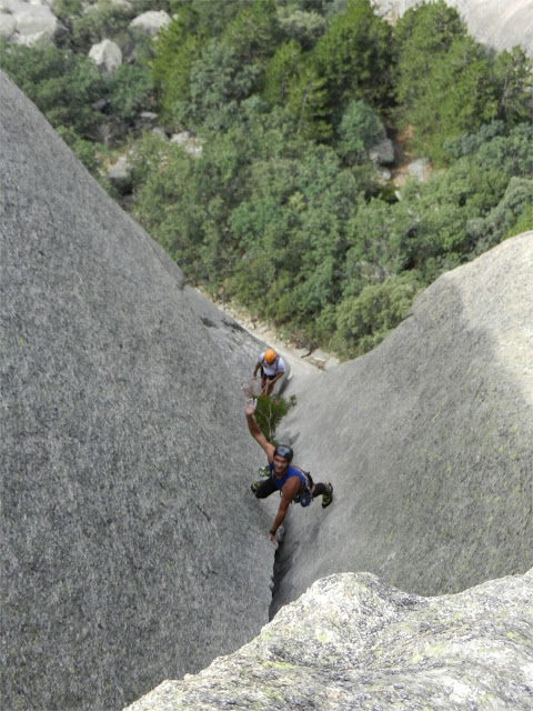 Oeste del Pájaro, Pedriza. 20 años escalando juntos