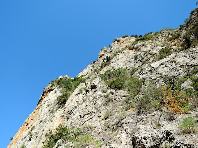 Vía Asterix 150m (6a/V+ obl.) Olvena.