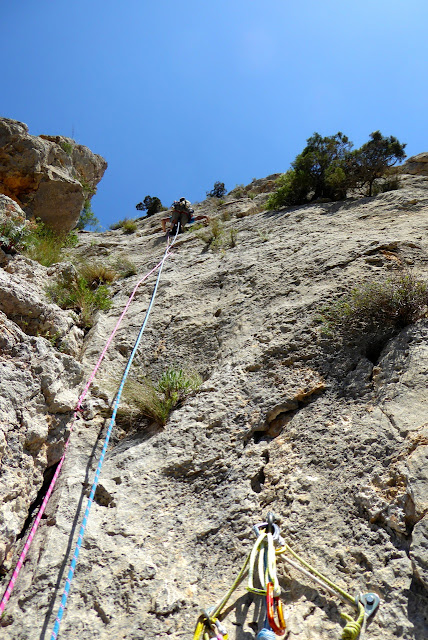 Vía Asterix 150m (6a/V+ obl.) Olvena.