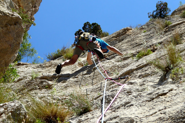 Vía Asterix 150m (6a/V+ obl.) Olvena.