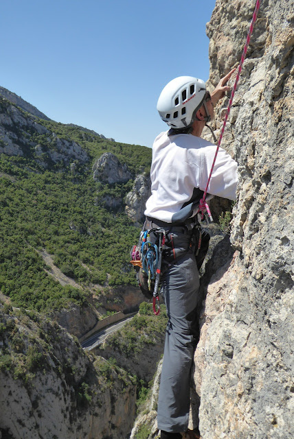 Vía Asterix 150m (6a/V+ obl.) Olvena.