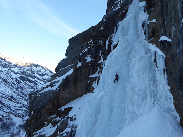 Cascada de hielo Patri, Cogne, Alpes Italianos