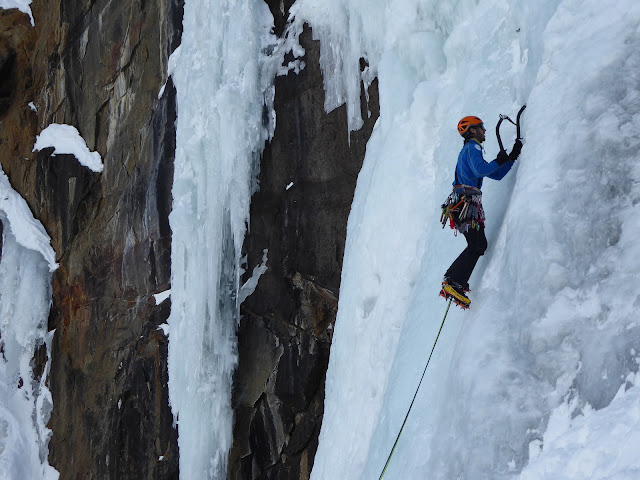 Cascada de hielo Patri, Cogne, Alpes Italianos