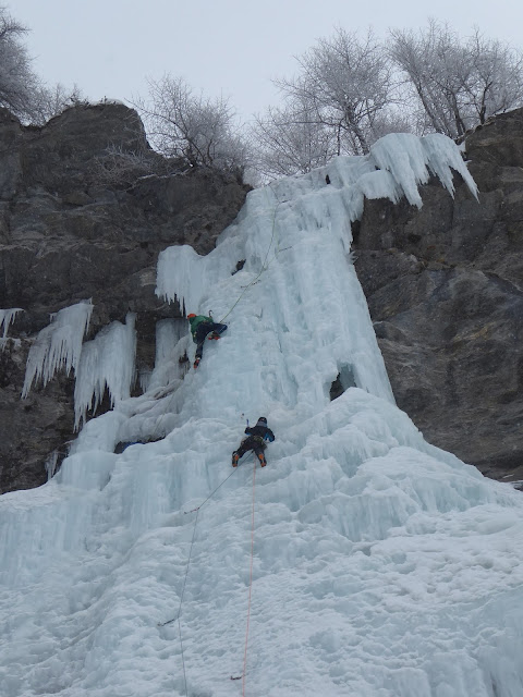 Cascada de hielo Sodoma, Aosta. Italia