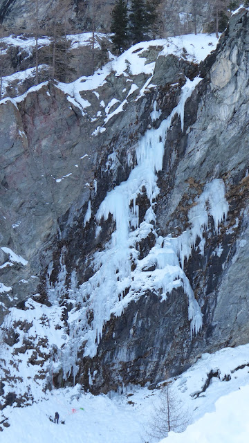 Cascada de Loie, valle de Lillaz, Cogne