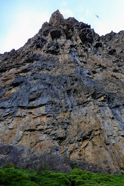 Zaratrusta. ED 400m 7a+ (6b/A2)