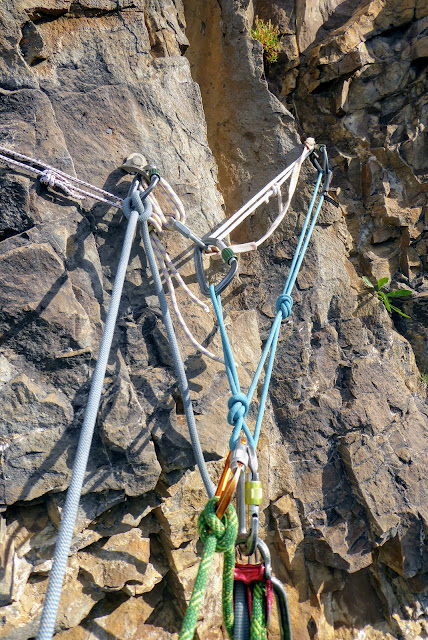 Zaratrusta. ED 400m 7a+ (6b/A2)