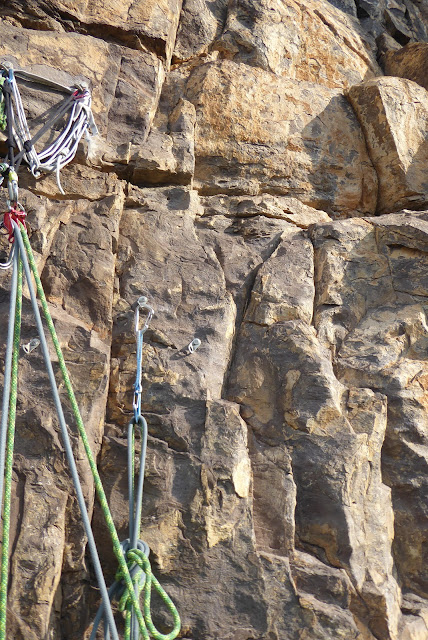 Zaratrusta. ED 400m 7a+ (6b/A2)