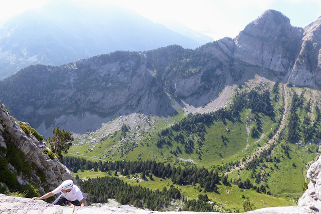 Vía Valle de Canfranc al Tobazo. 475m D+