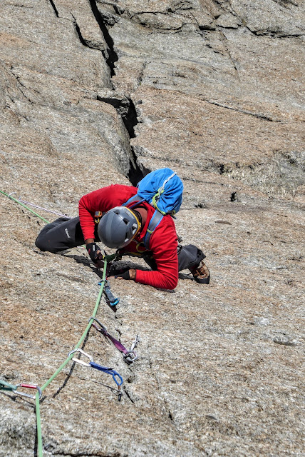 Vía Contamine Punta Lachenal, MD+ 250m