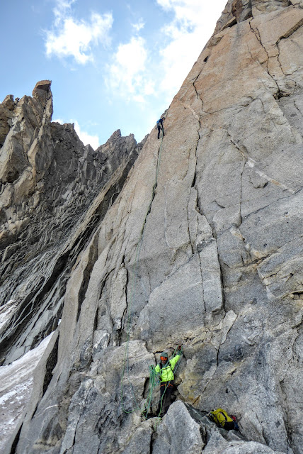 Vía Contamine Punta Lachenal, MD+ 250m