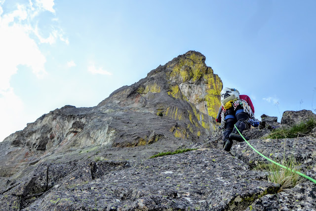 Espolón NW integral al Midi / MD 700m