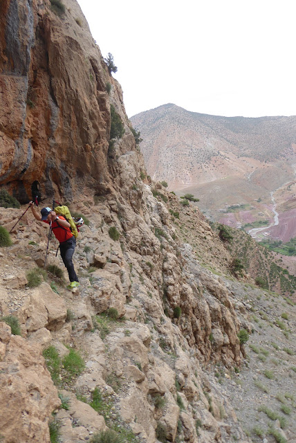 Nueva vía en Taghia: Entre2Aguas 240m 7a/6b oblig.