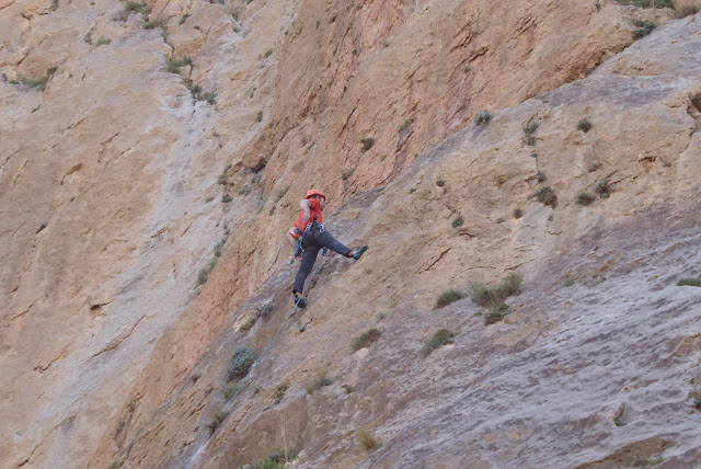 Nueva vía en Taghia: Entre2Aguas 240m 7a/6b oblig.