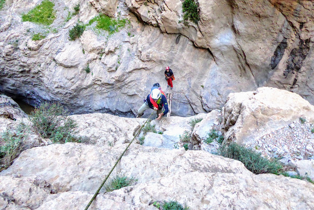 Taghia, L´allumeur du rêve berbére 320m 6c/6a+ obl.