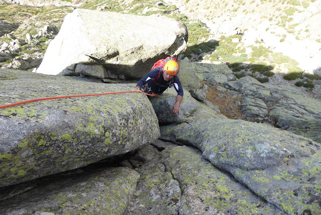 Espolón SW - Berroqueras Galayos - 410m / Vº