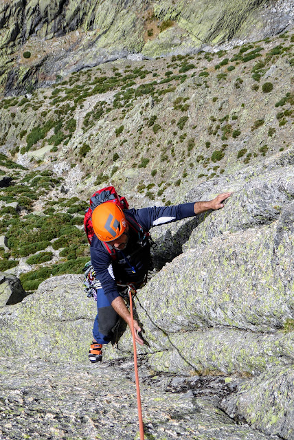 Espolón SW - Berroqueras Galayos - 410m / Vº