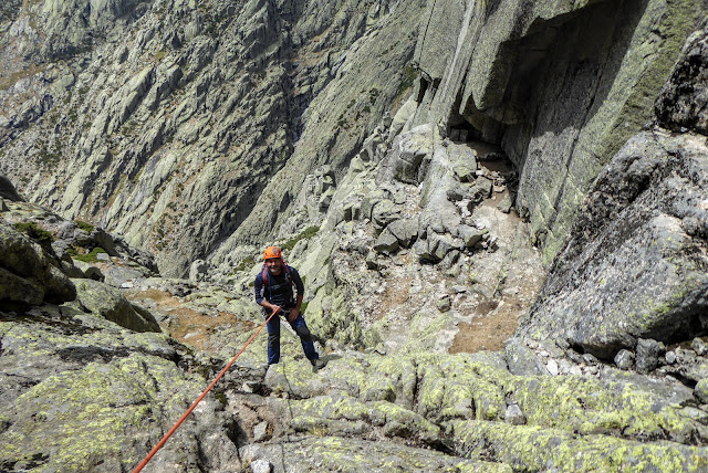 Espolón SW - Berroqueras Galayos - 410m / Vº