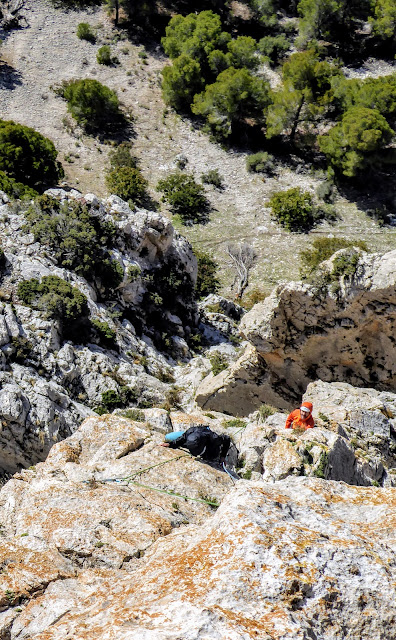 Espolón de la Chovas 180m 6a+/A0, Alcandoras