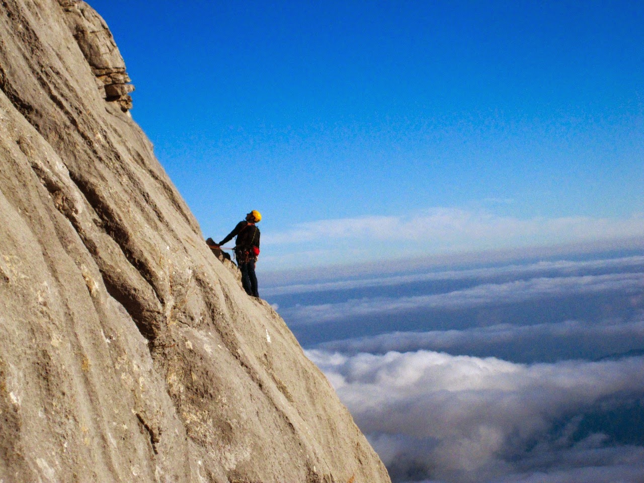 Guiada de la Pidal Cainejo al Naranjo de Bulnes.