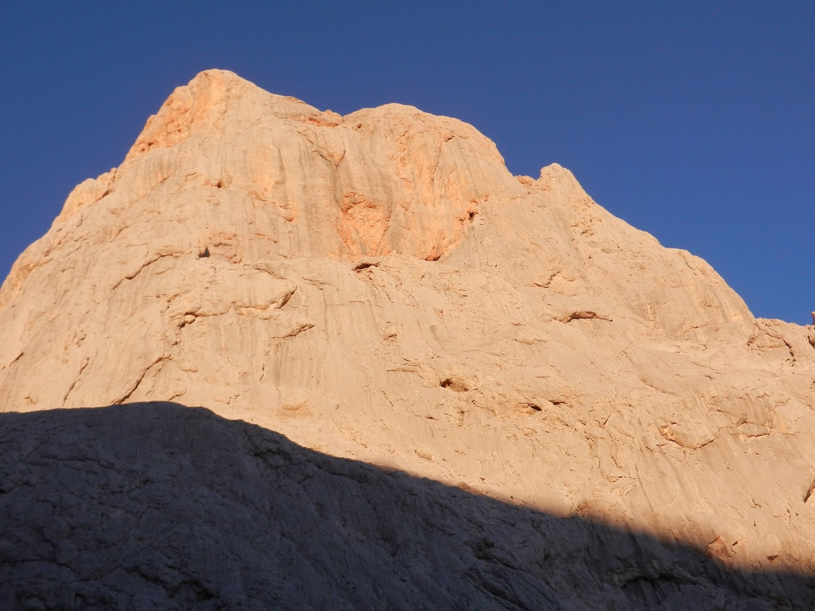 Guiada de la Pidal Cainejo al Naranjo de Bulnes.