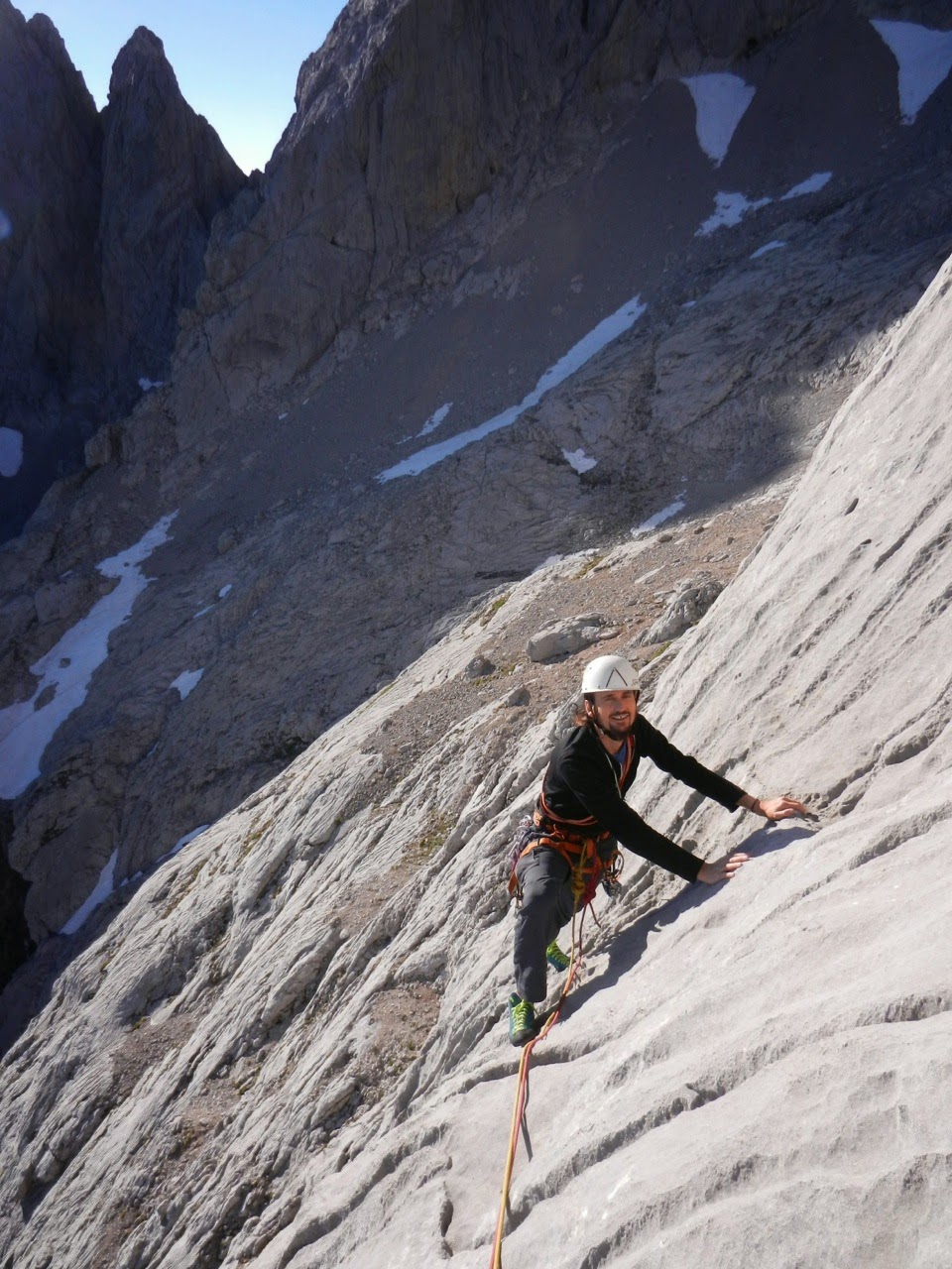 Guiada de la Pidal Cainejo al Naranjo de Bulnes.