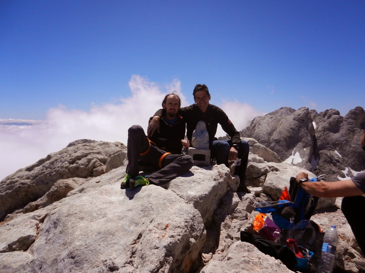 Guiada de la Pidal Cainejo al Naranjo de Bulnes.