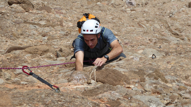Peña Rueba Sendero Límite + Adamelo al Pisón. Riglos
