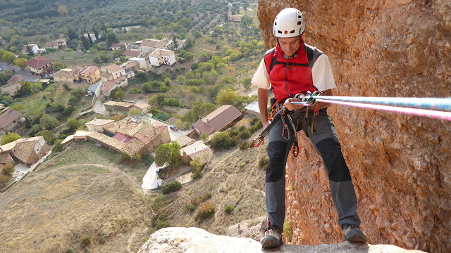 Peña Rueba Sendero Límite + Adamelo al Pisón. Riglos