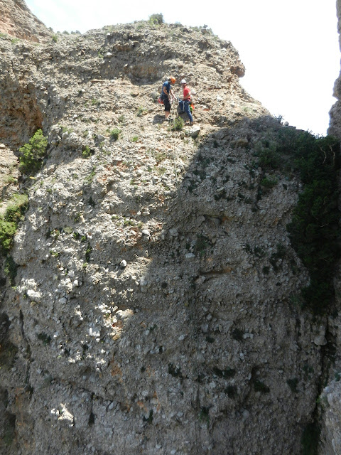 Boloterapia. Norte del Pisón. Riglos 300m 7a+/6b+ oblig.