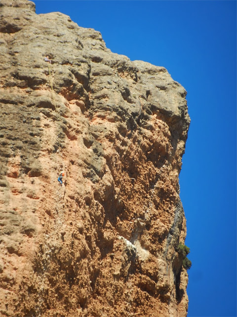 La fiesta del bíceps. La visera. Riglos