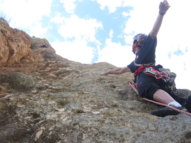 Esperó Takoestrópic, Sant llorenç de Montgai - 100 m. 6c (6a+ obl.)