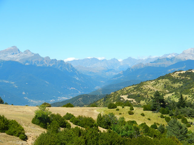 Santa Orosia desde Satué. Pirineos en familia