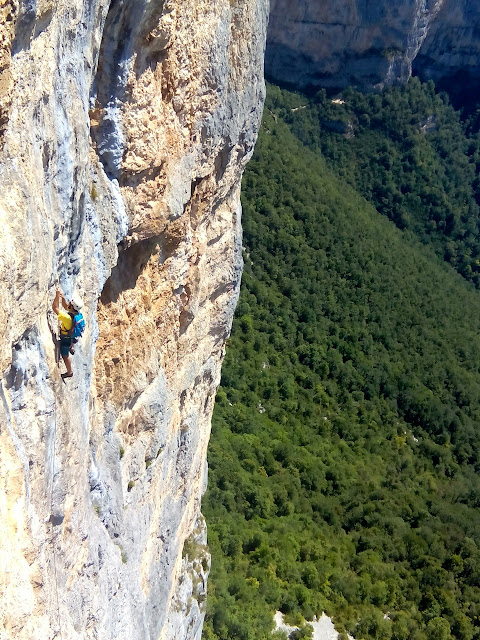 Nosferatu, Exterior y Chrysantemes. Stage Escalada FMM-EMAM. 2/5