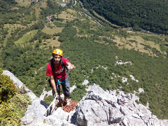Nosferatu, Exterior y Chrysantemes. Stage Escalada FMM-EMAM. 2/5