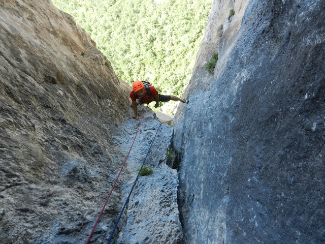 Bell Interlude y Nosferatu. Stage Escalada FMM-EMAM. 3/5