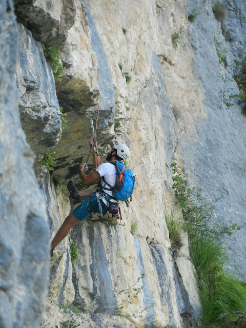 Fhara-Kiri y Luxe. Stage Escalada FMM-EMAM. 4/5