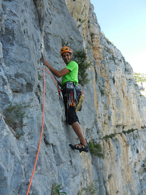 Fhara-Kiri y Luxe. Stage Escalada FMM-EMAM. 4/5