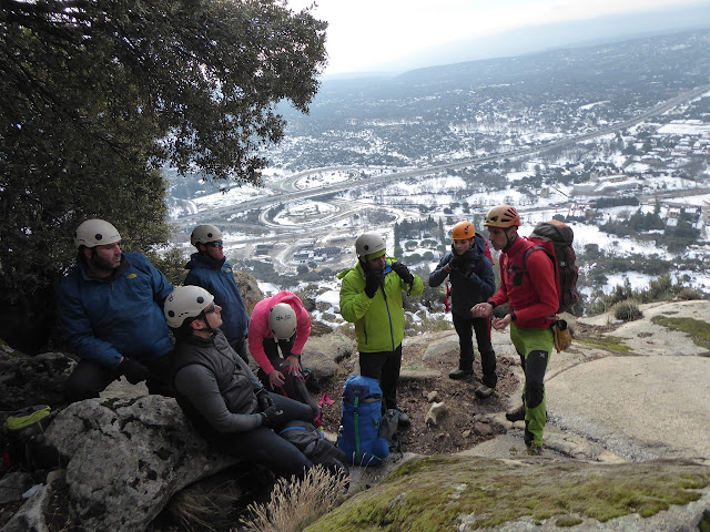 Curso de montañismo avanzado en la Sierra de la Cabrera