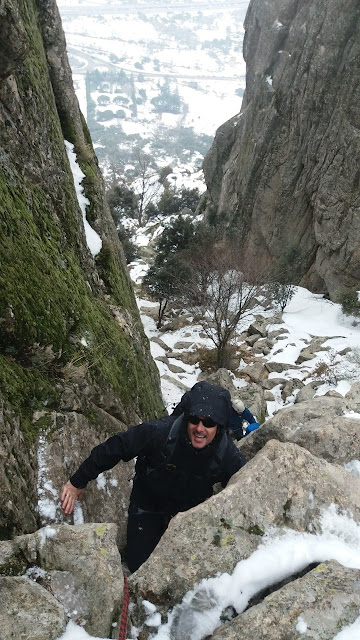 Curso de montañismo avanzado en la Sierra de la Cabrera