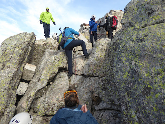 Curso de montañismo avanzado en la Sierra de la Cabrera
