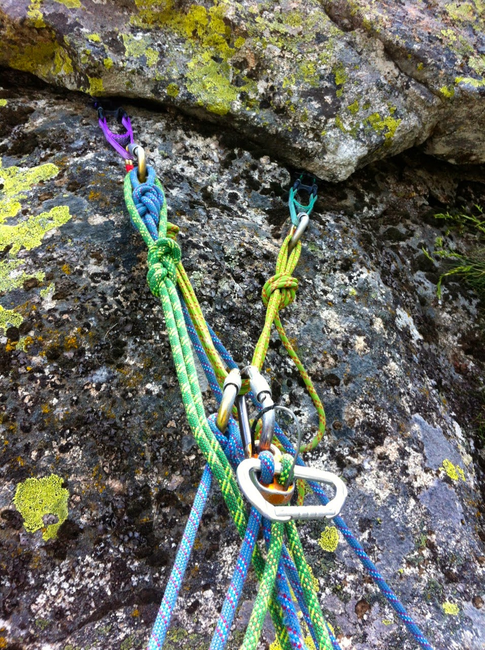 Gabino, Pan y Vino (220m. 6a+) TOROZO