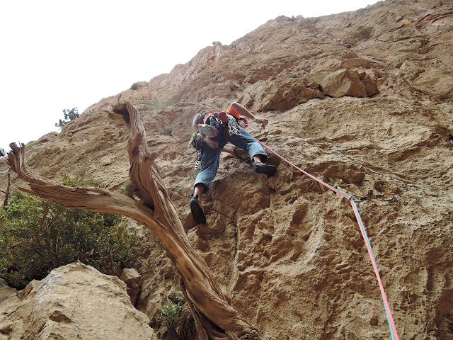 Canyon Apache y La lumiere . Taghia 2 de 5
