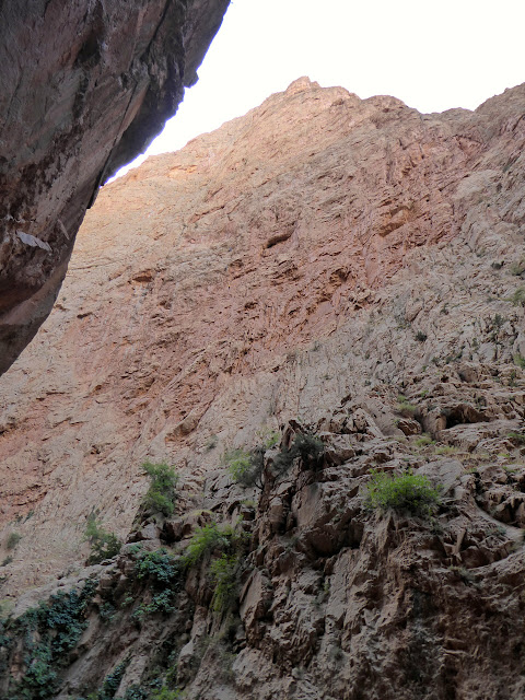 Canyon Apache y La lumiere . Taghia 2 de 5