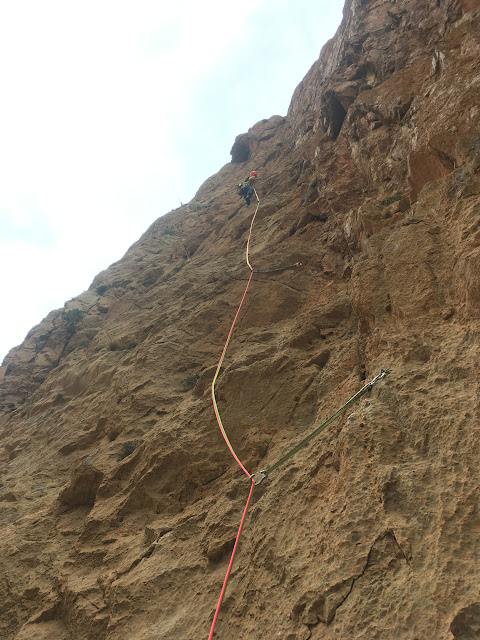 Canyon Apache y La lumiere . Taghia 2 de 5