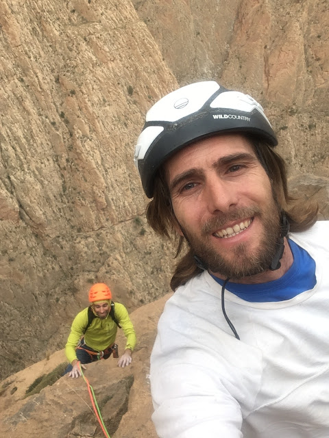 Canyon Apache y La lumiere . Taghia 2 de 5